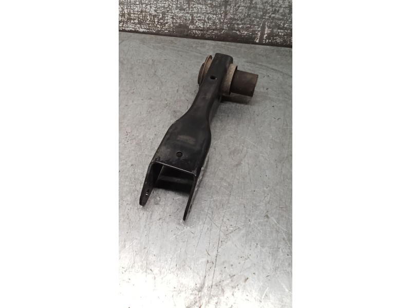 Recambio de brazo suspension inferior trasero derecho para land rover discovery sport (l550) 2.0 d 4x4 referencia OEM IAM JR1221