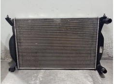 Recambio de radiador agua para audi a4 b7 (8ec) 2.0 tdi 16v referencia OEM IAM 8E0121251A  05