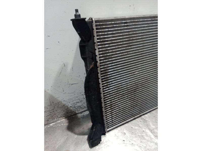 Recambio de radiador agua para audi a4 b7 (8ec) 2.0 tdi 16v referencia OEM IAM 8E0121251A  05
