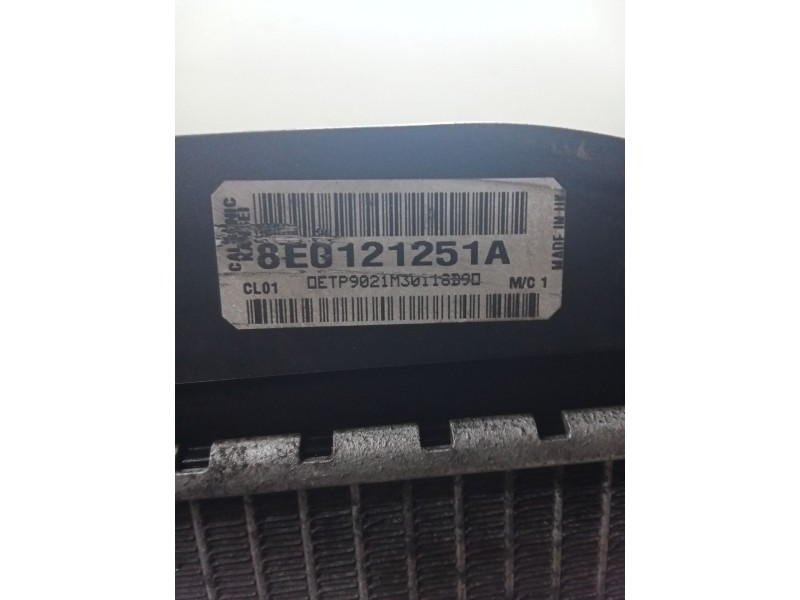 Recambio de radiador agua para audi a4 b7 (8ec) 2.0 tdi 16v referencia OEM IAM 8E0121251A  05