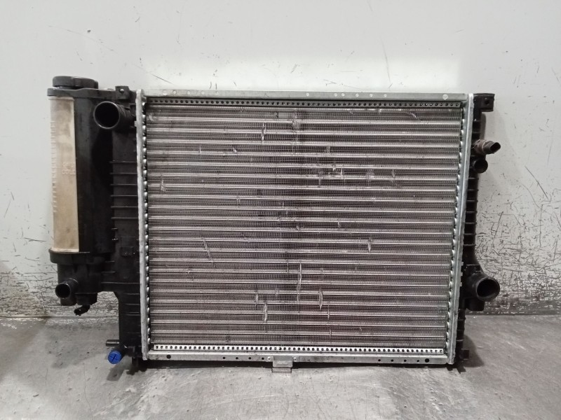 Recambio de radiador agua para bmw 5 (e39) 528 i referencia OEM IAM   95