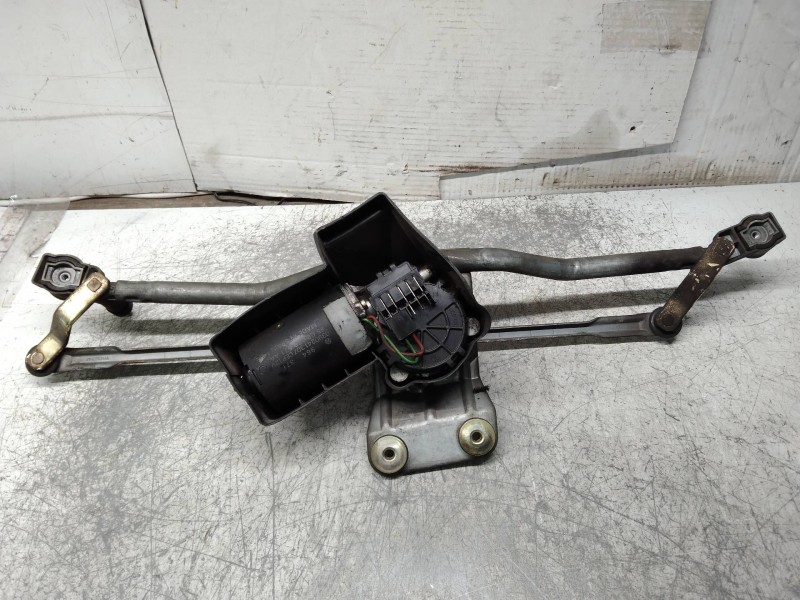 Recambio de motor limpia delantero para ford escort berlina cl referencia OEM IAM 0390241307 85GB17B571AA 