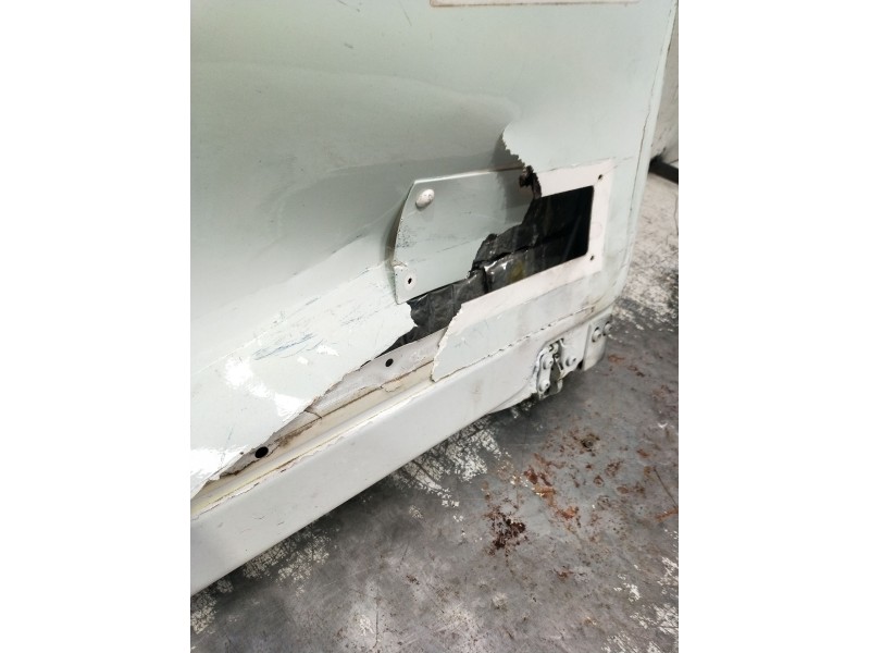 Recambio de puerta trasera derecha para mercedes-benz vito kasten (639) 113 cdi extralang (639.605) referencia OEM IAM VER FOTOS