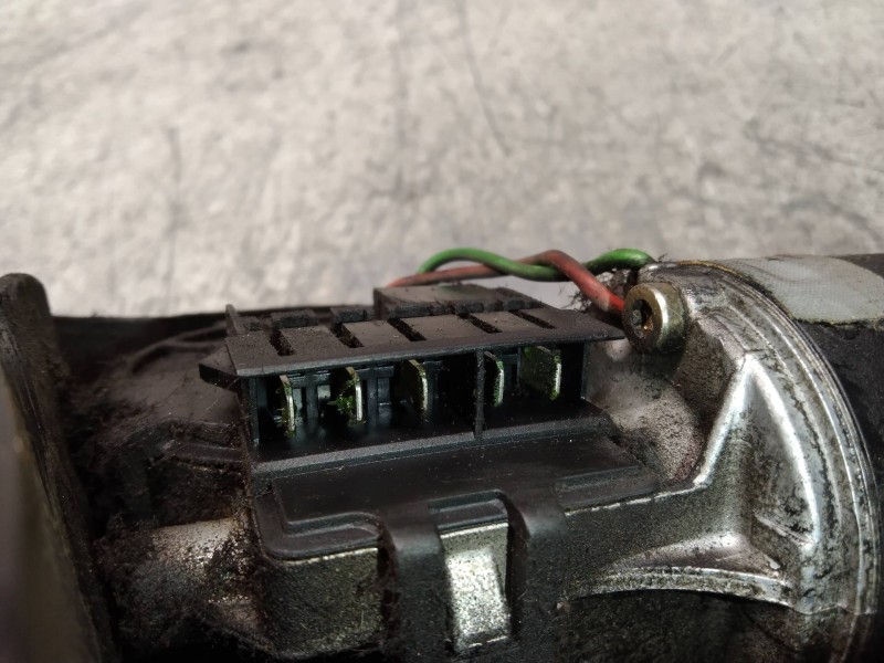 Recambio de motor limpia delantero para ford escort berlina cl referencia OEM IAM 0390241307 85GB17B571AA 