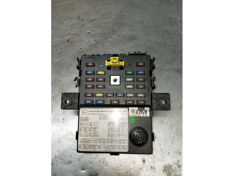 Recambio de caja reles / fusibles para chevrolet spark (m300) 1.0 referencia OEM IAM 95481065 23K6125623 2010