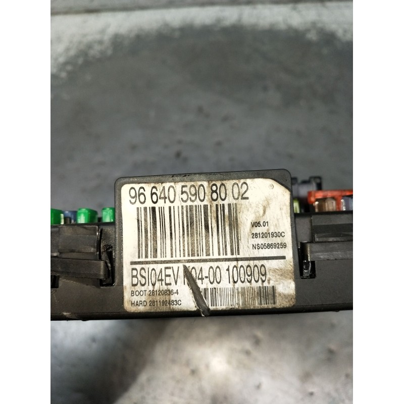 Recambio de caja reles / fusibles para citroën c5 iii (rd_) 1.6 hdi 110 referencia OEM IAM 966405908002 BSI04EV 2008