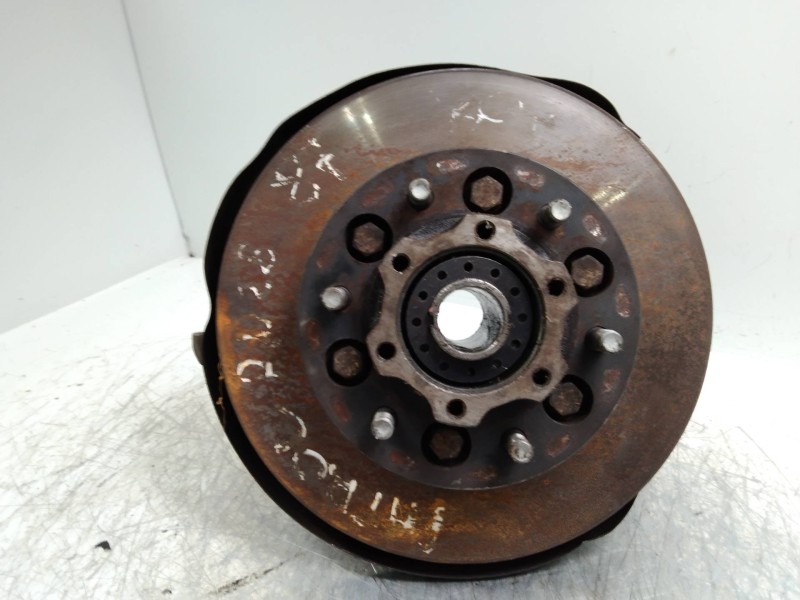 Recambio de mangueta delantera derecha para nissan trade 2.8 d referencia OEM IAM    Recambio de mangueta delantera derecha para nissan trade 2.8 d referencia OEM IAM