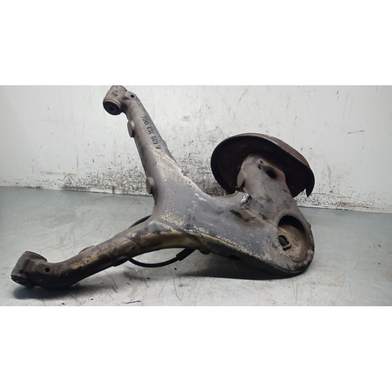 Recambio de mangueta trasera izquierda para mercedes-benz vito / mixto furgoneta (w639) 111 cdi (639.601, 639.603, 639.605) refe