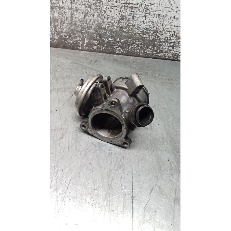 Recambio de valvula egr para mercedes-benz clase c (w203) c 270 cdi (203.016) referencia OEM IAM A6110900754 72293105 00