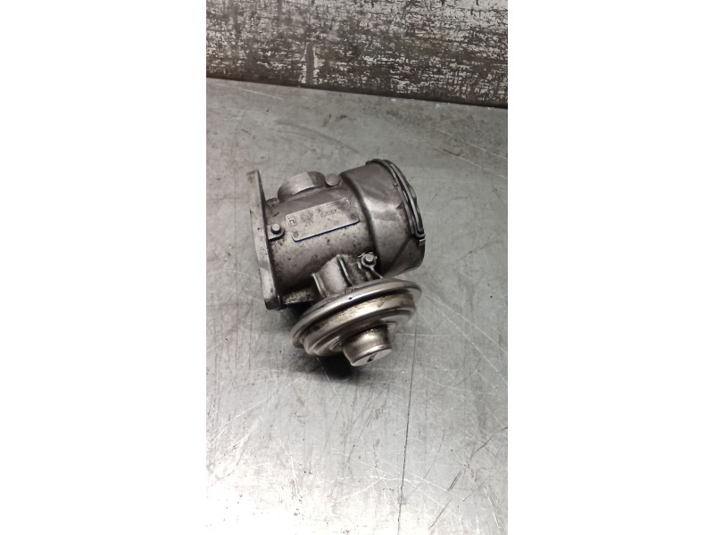 Recambio de valvula egr para mercedes-benz clase c (w203) c 270 cdi (203.016) referencia OEM IAM A6110900754 72293105 00