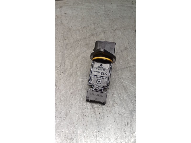 Recambio de caudalimetro para mercedes-benz clase c (w203) c 270 cdi (203.016) referencia OEM IAM A6110940048  00