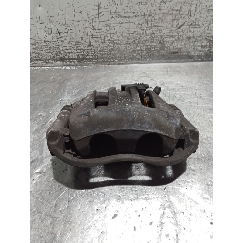 Recambio de pinza freno delantera derecha para mercedes-benz vito / mixto furgoneta (w639) 111 cdi (639.601, 639.603, 639.605) r