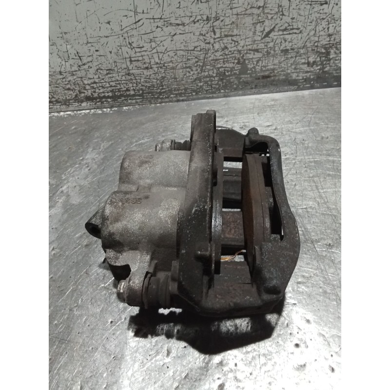 Recambio de pinza freno delantera derecha para mercedes-benz vito / mixto furgoneta (w639) 111 cdi (639.601, 639.603, 639.605) r