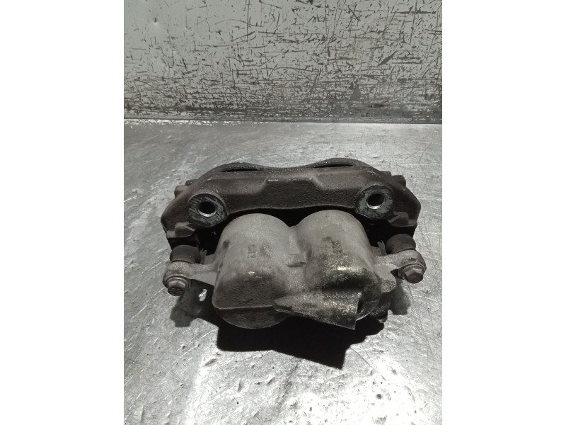 Recambio de pinza freno delantera derecha para mercedes-benz vito / mixto furgoneta (w639) 111 cdi (639.601, 639.603, 639.605) r