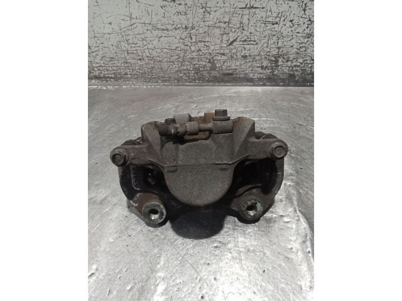 Recambio de pinza freno delantera izquierda para opel insignia a sports tourer (g09) 2.0 cdti (35) referencia OEM IAM   08