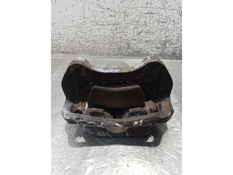 Recambio de pinza freno delantera izquierda para opel insignia a sports tourer (g09) 2.0 cdti (35) referencia OEM IAM   08