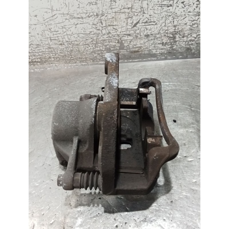 Recambio de pinza freno delantera derecha para opel insignia a sports tourer (g09) 2.0 cdti (35) referencia OEM IAM   08