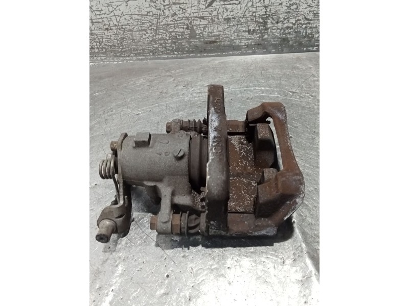Recambio de pinza freno trasera derecha para opel insignia a sports tourer (g09) 2.0 cdti (35) referencia OEM IAM   08