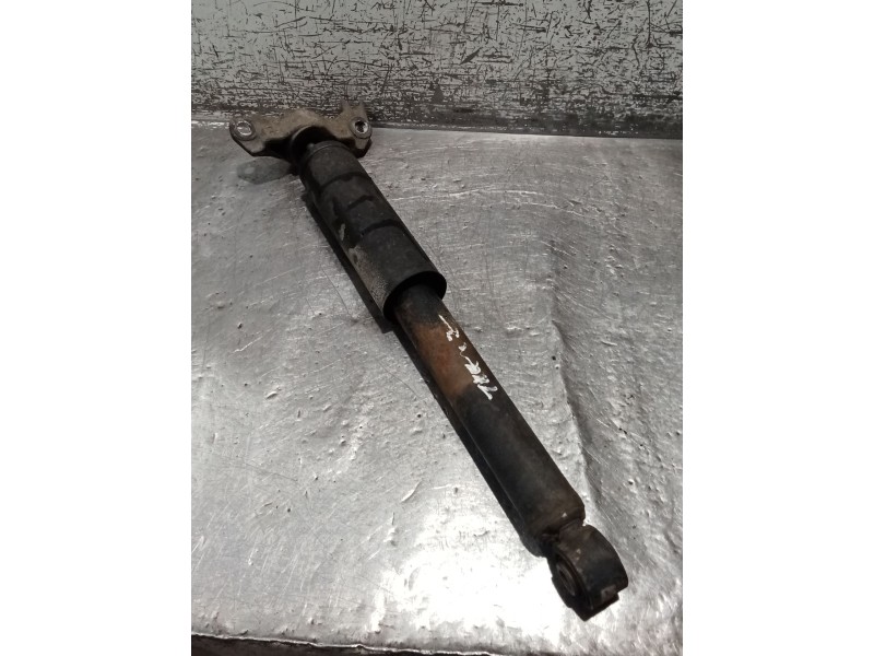 Recambio de amortiguador delantero izquierdo para opel insignia a sports tourer (g09) 2.0 cdti (35) referencia OEM IAM   08
