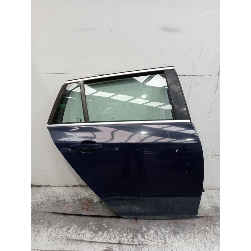 Recambio de puerta trasera derecha para opel insignia a sports tourer (g09) 2.0 cdti (35) referencia OEM IAM   