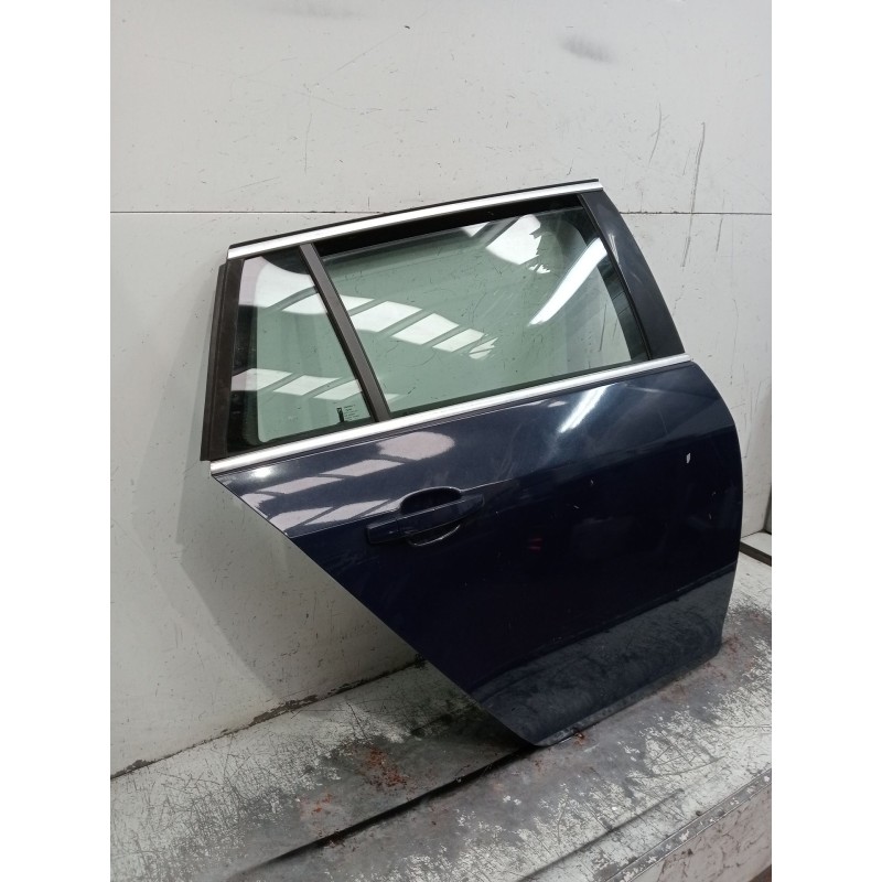 Recambio de puerta trasera derecha para opel insignia a sports tourer (g09) 2.0 cdti (35) referencia OEM IAM   