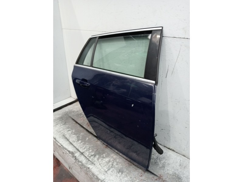 Recambio de puerta trasera derecha para opel insignia a sports tourer (g09) 2.0 cdti (35) referencia OEM IAM   