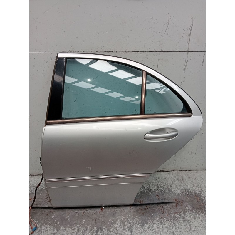 Recambio de puerta trasera izquierda para mercedes-benz clase c (w203) c 270 cdi (203.016) referencia OEM IAM   