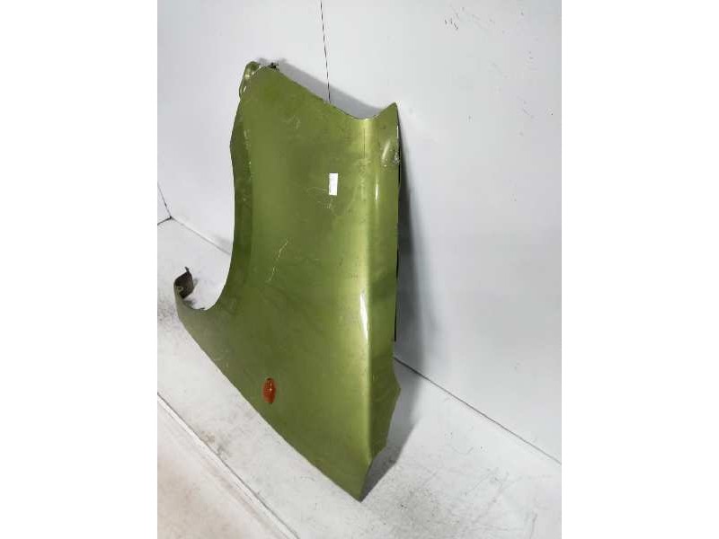Recambio de aleta delantera izquierda para opel agila 1.2 16v cat (z 12 xe / lw4) referencia OEM IAM   