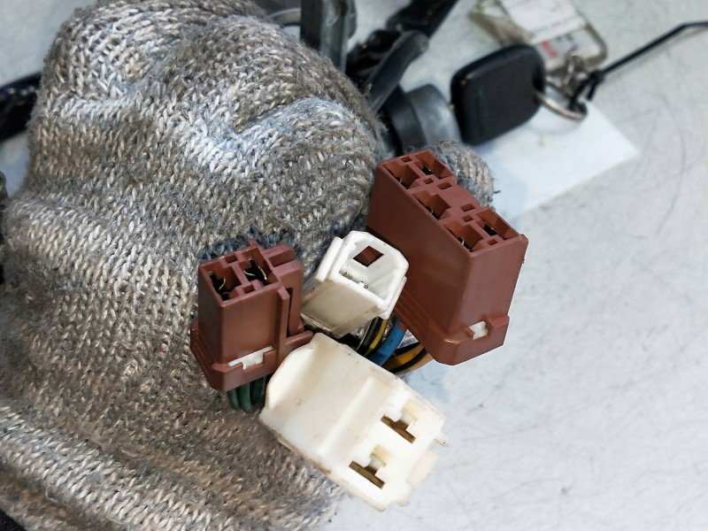 Recambio de conmutador de arranque para suzuki baleno berlina sy (eg) 1.9 turbodiesel referencia OEM IAM   