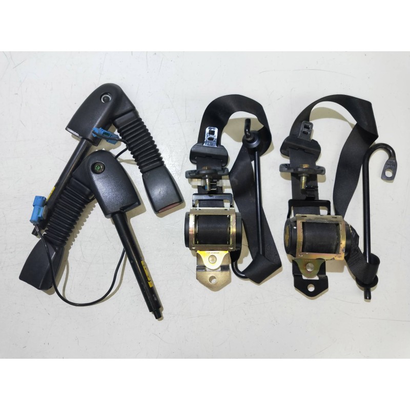 Recambio de juego cinturones delantero para mg rover serie 25 (rf) 1.4 16v cat referencia OEM IAM   3P