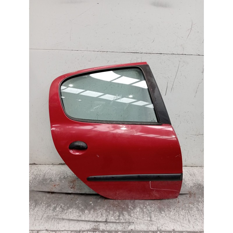 Recambio de puerta trasera derecha para peugeot 206 hatchback (2a/c) 1.9 d referencia OEM IAM   