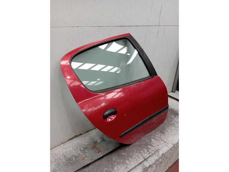 Recambio de puerta trasera derecha para peugeot 206 hatchback (2a/c) 1.9 d referencia OEM IAM   