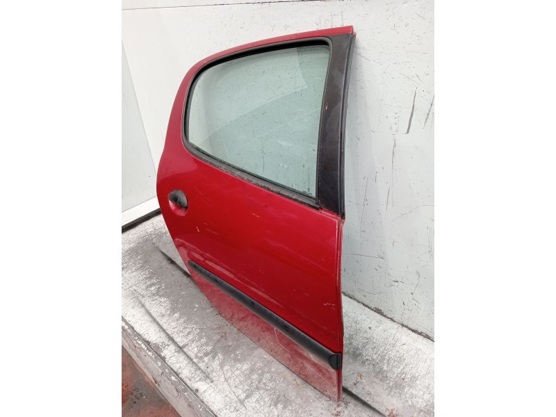 Recambio de puerta trasera derecha para peugeot 206 hatchback (2a/c) 1.9 d referencia OEM IAM   