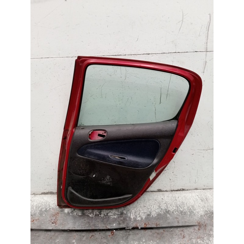 Recambio de puerta trasera derecha para peugeot 206 hatchback (2a/c) 1.9 d referencia OEM IAM   