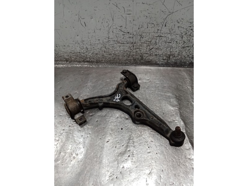 Recambio de brazo suspension inferior delantero derecho para lancia dedra (835_) 1.6 i.e. (835aa) referencia OEM IAM   94