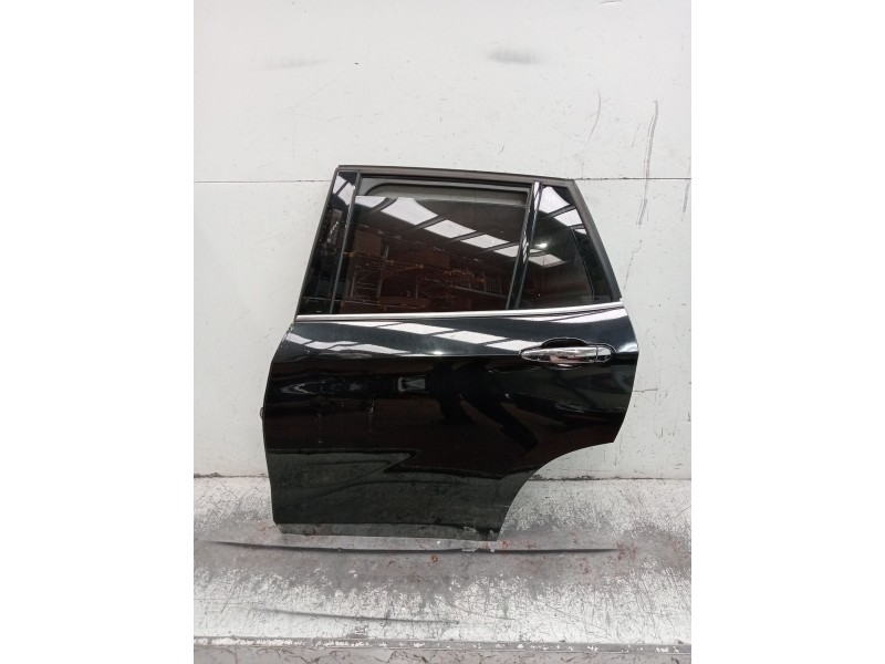 Recambio de puerta trasera izquierda para bmw x1 (e84) sdrive 18 d referencia OEM IAM   