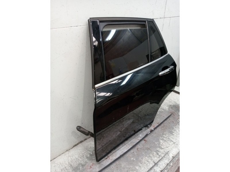 Recambio de puerta trasera izquierda para bmw x1 (e84) sdrive 18 d referencia OEM IAM   