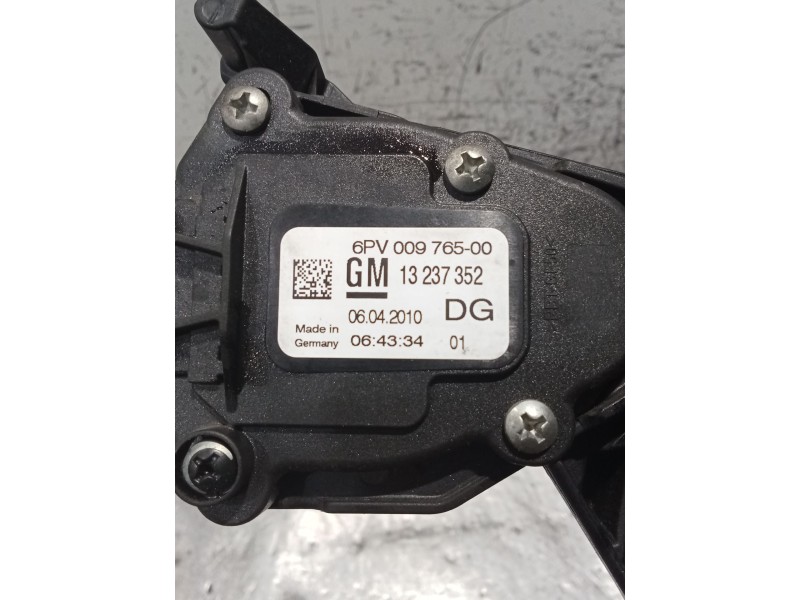 Recambio de potenciometro pedal para opel insignia a sports tourer (g09) 2.0 cdti (35) referencia OEM IAM 13237352 6PV00976500 0