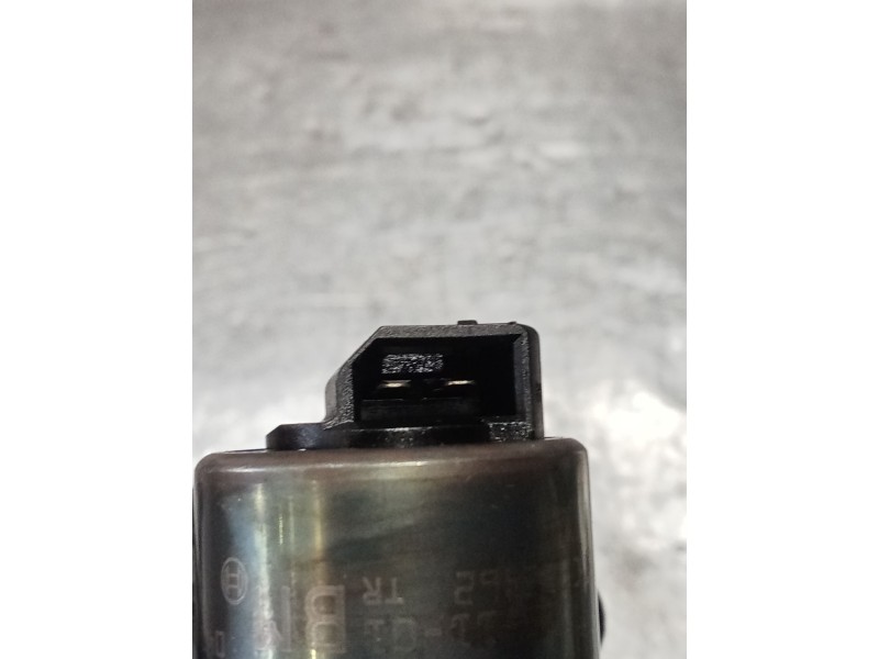 Recambio de inyector para audi a4 b7 (8ec) 2.0 tdi 16v referencia OEM IAM 0414720404 03G130073G BOSCH
