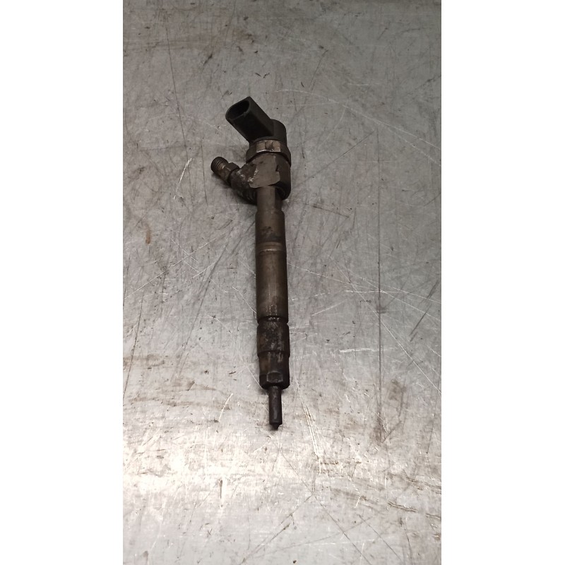 Recambio de inyector para mercedes-benz clase c (w203) c 270 cdi (203.016) referencia OEM IAM 0445110072 A6110700987 BOSCH