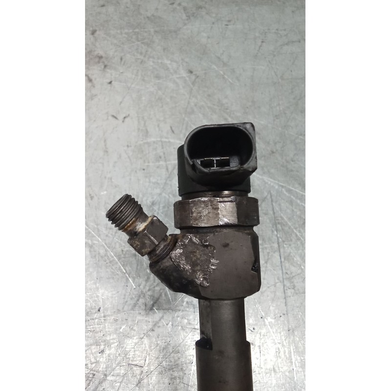 Recambio de inyector para mercedes-benz clase c (w203) c 270 cdi (203.016) referencia OEM IAM 0445110072 A6110700987 BOSCH