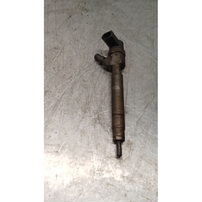 Recambio de inyector para mercedes-benz clase c (w203) c 270 cdi (203.016) referencia OEM IAM 0445110072 A6110700987 BOSCH