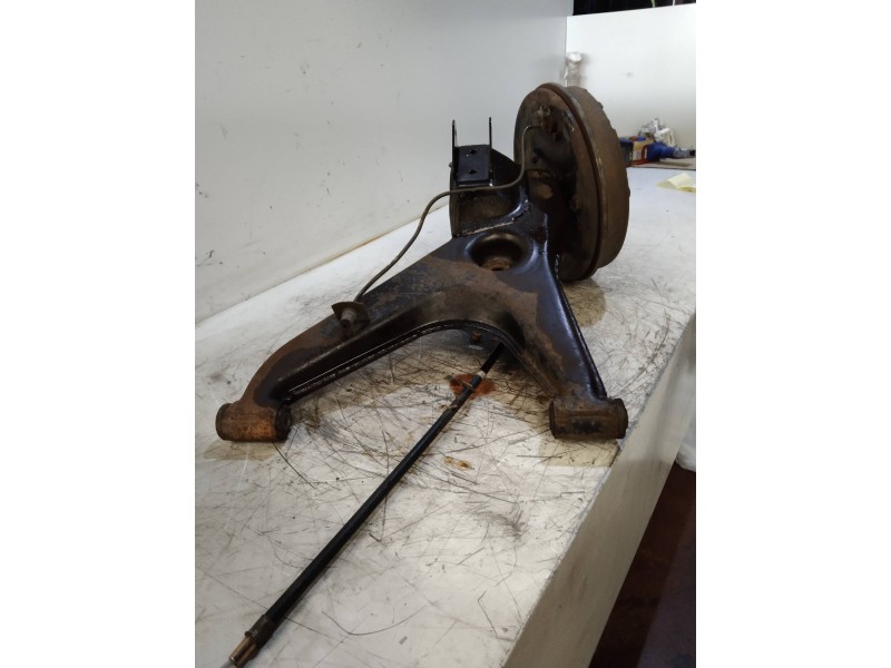 Recambio de mangueta trasera derecha para bmw serie 3 (e21) 316 referencia OEM IAM   