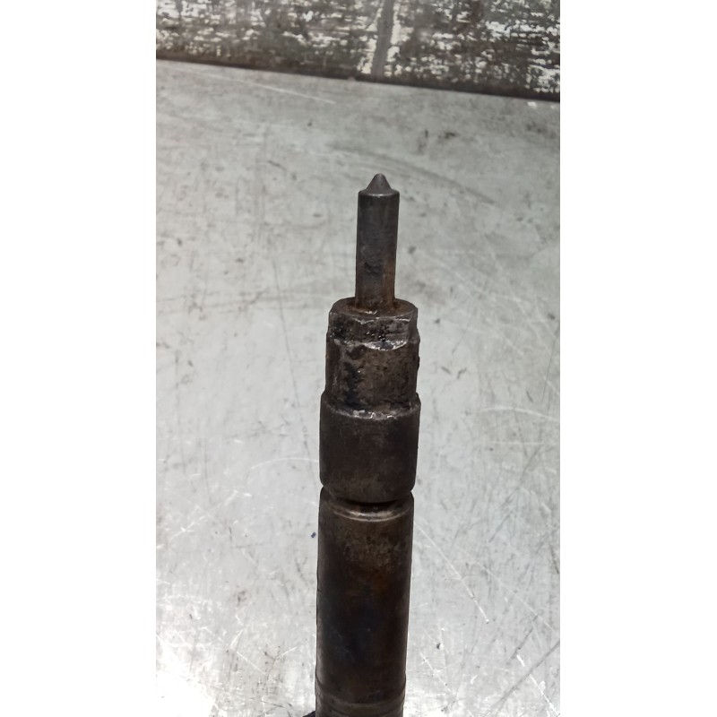 Recambio de inyector para mercedes-benz clase c (w203) c 270 cdi (203.016) referencia OEM IAM 0445110072 A6110700987 BOSCH