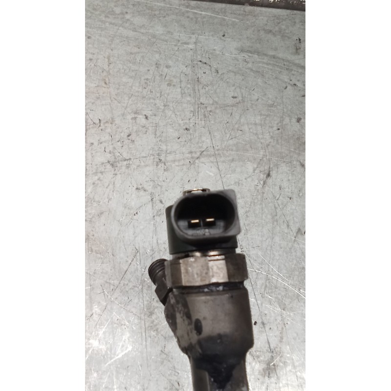 Recambio de inyector para mercedes-benz clase c (w203) c 270 cdi (203.016) referencia OEM IAM 0445110072 A6110700987 BOSCH