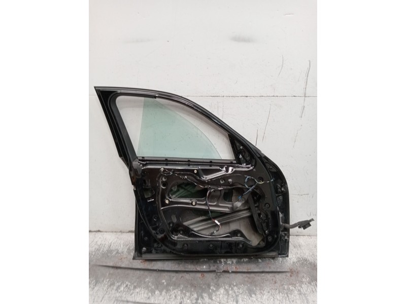 Recambio de puerta delantera izquierda para bmw x1 (e84) sdrive 18 d referencia OEM IAM   