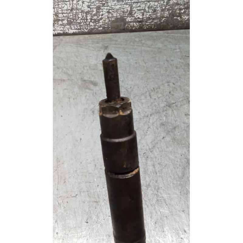 Recambio de inyector para mercedes-benz clase c (w203) c 270 cdi (203.016) referencia OEM IAM 0445110072 A6110700987 BOSCH