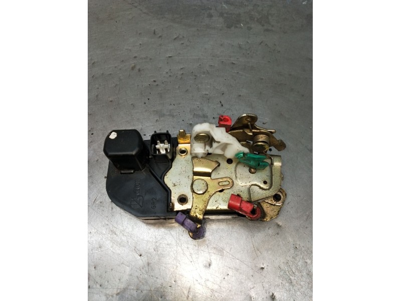 Recambio de motor cierre centralizado delantero derecho para chrysler neon ii 2.0 16v referencia OEM IAM  5P 1999
