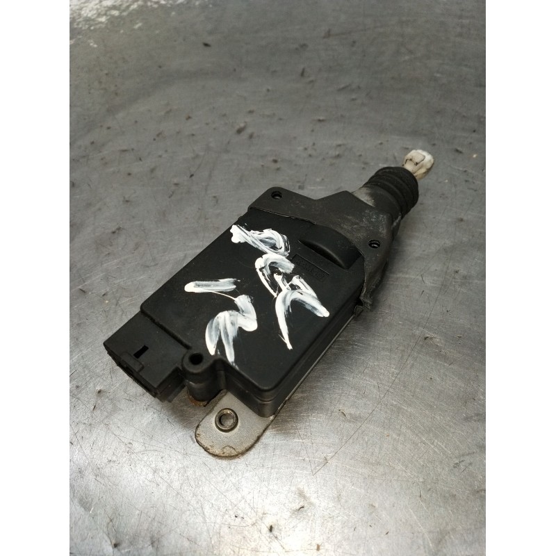 Recambio de motor cierre centralizado delantero izquierdo para hyundai atos (mx) 1.1 referencia OEM IAM  5P 2003