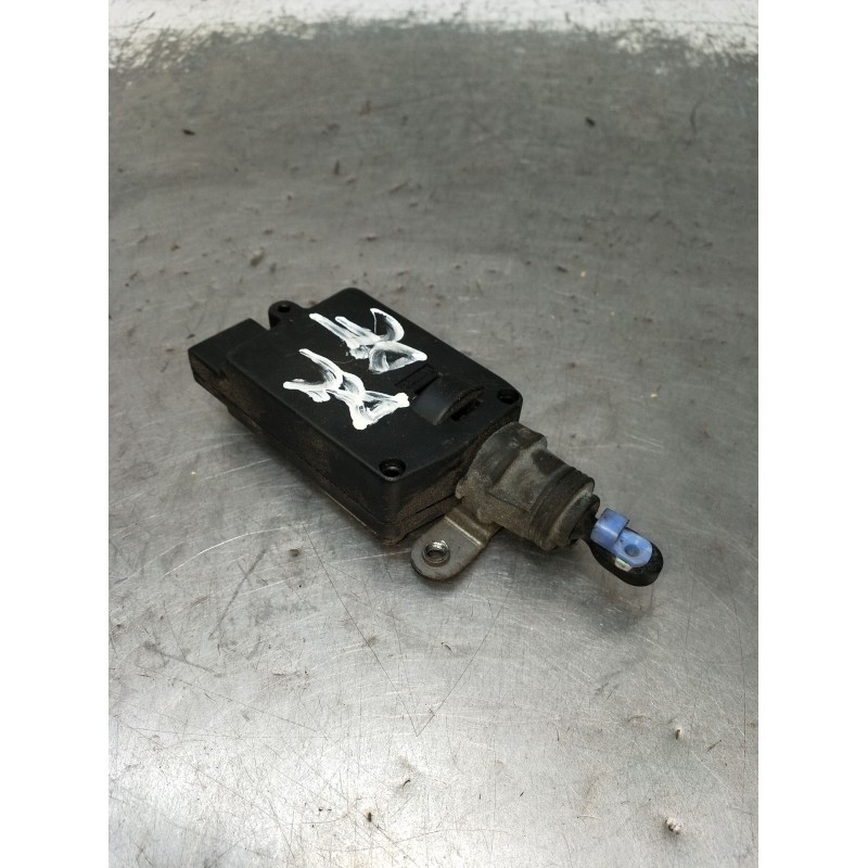 Recambio de motor cierre centralizado delantero derecho para hyundai atos (mx) 1.1 referencia OEM IAM  5P 2003